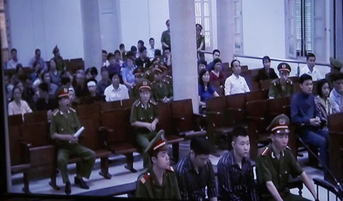 Chị Huyền thập tử nhất sinh trong lúc BS Tường đi lễ chùa ảnh 4